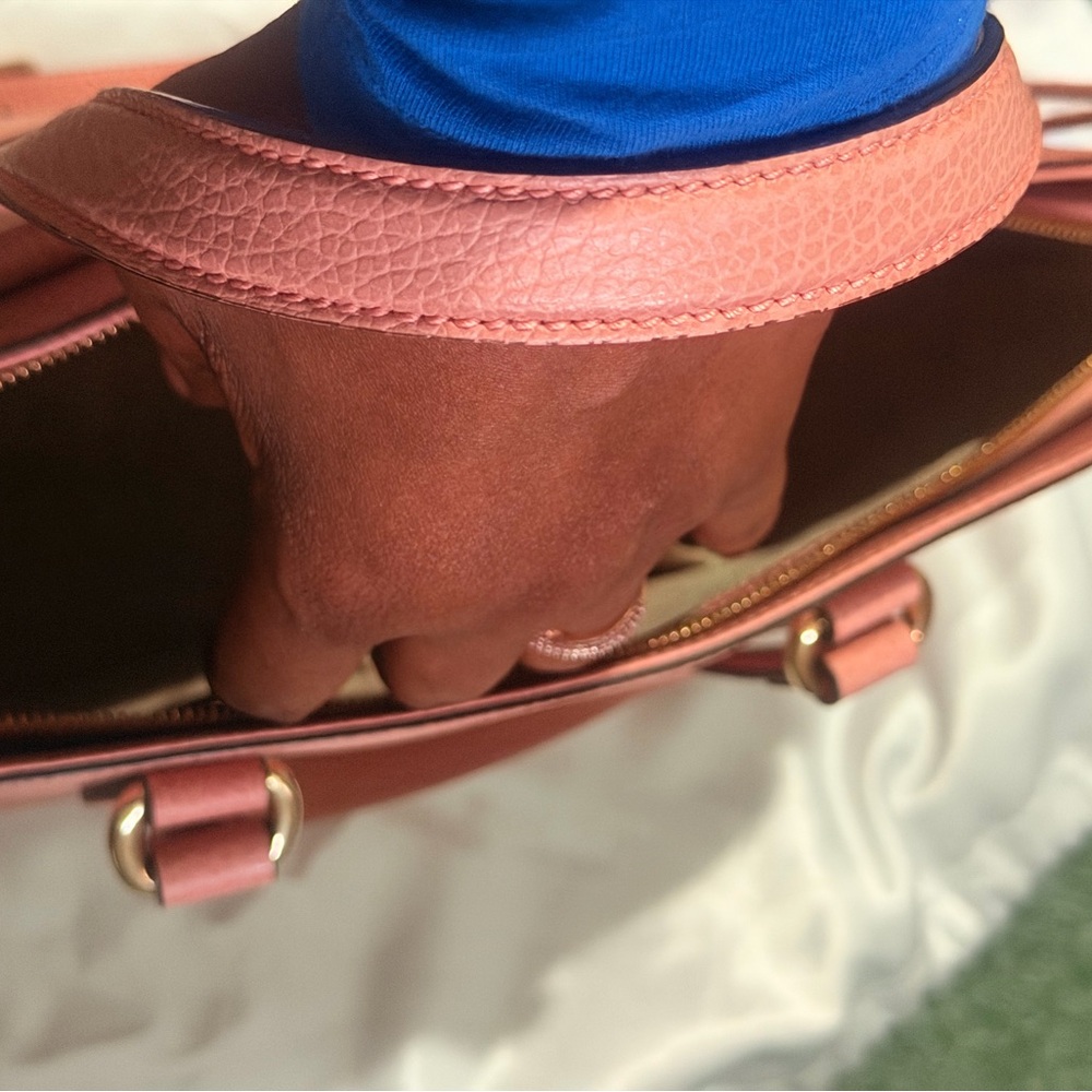 Authentic Gucci Blush Leather Satchel - Picture 10 of 15